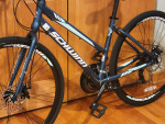 Schwinn Circuit Hybrid Bike 21 speeds,700c wheels disk brakes