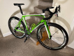 Trek Madone six Series Carbon SRAM Red