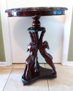 French Rosewood Hand-Carved Round Sculptural Tripod End Table w/3 Cats