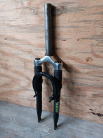 MOUNTAIN BIKE front suspension non threaded
