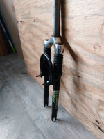 MOUNTAIN BIKE front suspension non threaded