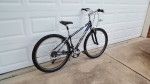 Fuji Monterey 1.0 Hybrid Bike