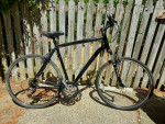 Specialized 28" Hybrid Bike - Like-NEW