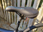 Trek Neko 3 28" Hybrid Bike - Hydraulic - Like NEW