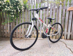 GT 28" Hybrid Bike - Like NEW - Disc - 24-Speed
