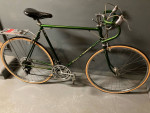 1972 VINTAGE VARSITY ROAD BIKE