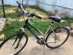 Trek 7200 multitrack bike for women.Size XL(21”)