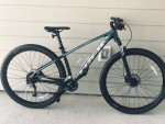 Trek Marlin 7 Disc bike