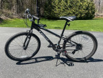 Kids Mountain Bike (Like NEW)