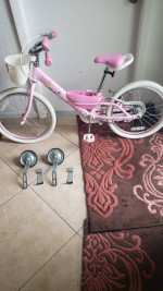 Bicycle girls trek mustic