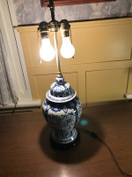 Vintage Ginger jar / asian influence table lamp by Warren Kessler A171