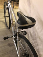 Bianchi Hybrid Comfort Bike Ready/Ride New Tires