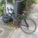 Amico Racing Bike With 48 cm Aluminum Frame, Carbon Fiber Forks