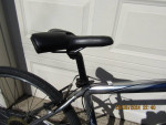 TREK 7300 hybrid; 5'3" to 5'5"; exc. cond; blue