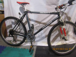 SCOTT Boulder mountain bike; 5'4" to 5'7"; shocks