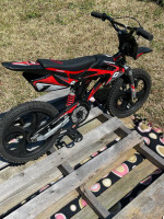 Kids Dirt Bike Unisex Hyper 16"