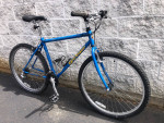 26" Gary Fisher 21-speed mountain MEDIUM bike for riders 5'4" to 5'9"