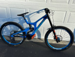 Santa Cruz V10