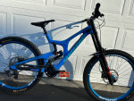Santa Cruz V10