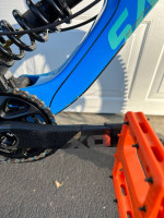 Santa Cruz V10