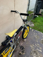 Mongoose mad max bmx bike