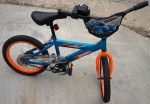 HOT WHEELS 16" DYNACRAFT BIKE BOYS BICYCLE WITH REV GRIP!
