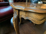 Gordon’s Furniture ..table