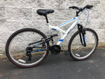 26" Women's Next commuter mountain bike for 5'4" to 5'10"