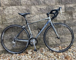Giant Defy road bike Men’s S