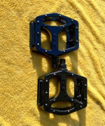 Aluminum GT 9/16 BMX Pedals