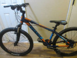 24 Speed GIANT TALON 4 Mountain Bicycle 15.5 inch frame