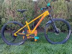 Like New 2023 Santa Cruz Chameleon AL D MX Hardtail MTB Upgraded