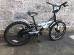 Kids 20" Trek single speed bike for ages 6 to 8