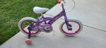 Hello Kitty 16" Bicycle w/Trainers