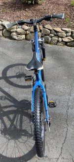 26” Giant Yukon Disc Brakes 24 Speed Mountain Bike Pristine Like New