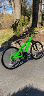 24” SCOTT Voltage JR24 21 Speed Mountain Bike Bicycle MINT Like New