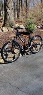 26” Trek 3500 21 Speed Mountain Bike Bicycle Pristine Like New MINT