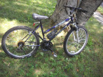 Bike 18 speed trail road like new