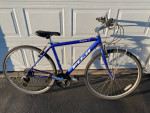 700C Fuji Palisade men’s 21 speed hybrid road mountain bike 19” frame