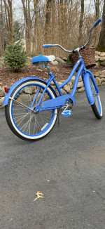 24” Huffy Cranbrook Girl’s/Women’s Beach Cruiser Bike Bicycle Like New