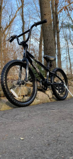 20” HARO Z20 BMX Bike Bicycle MINT Like New Condition