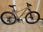 Haro Flightline Plus 27.5 Mountain Bike Size Medium