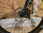 Haro Flightline Plus 27.5 Mountain Bike Size Medium