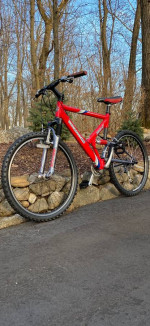 26” Mongoose Pro Zero G2 Full Suspension 24 Speed Mountain Bike MINT
