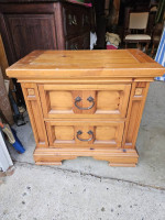 Side table - Night table by Broyhill - 2 drawers
