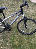 Giant Boulder 26'' wheel bike