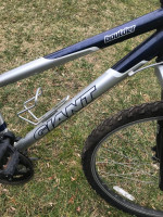 Giant Boulder 26'' wheel bike