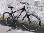 Schwinn 21-speed hybrid sport bike MEDIUM for riders 5'6" to 5'10"
