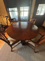 Ethan Allen Dining Table and Chairs British Classics Set