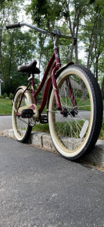 24” Huffy Cranbrook Beach Cruiser Bike Bicycle Excellent Condition